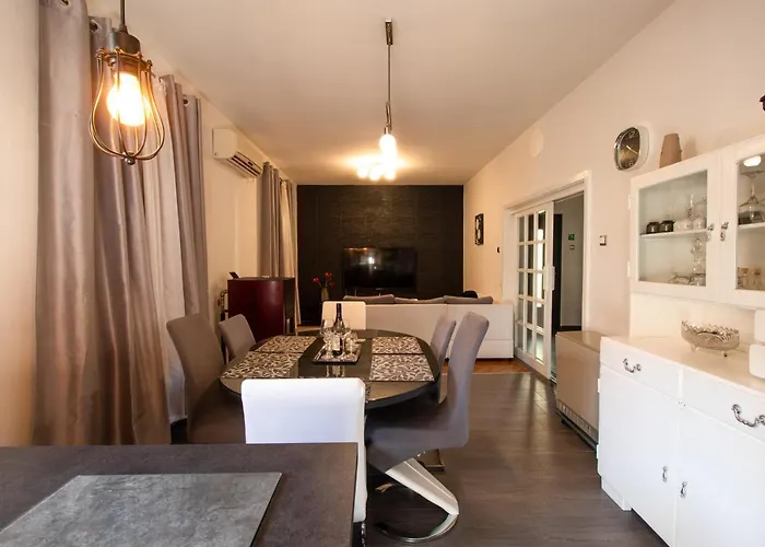 Erceg * טרוגיר